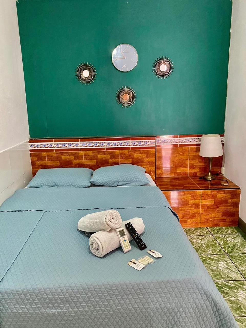 Hotel Marsella سونسوناتي المظهر الخارجي الصورة
